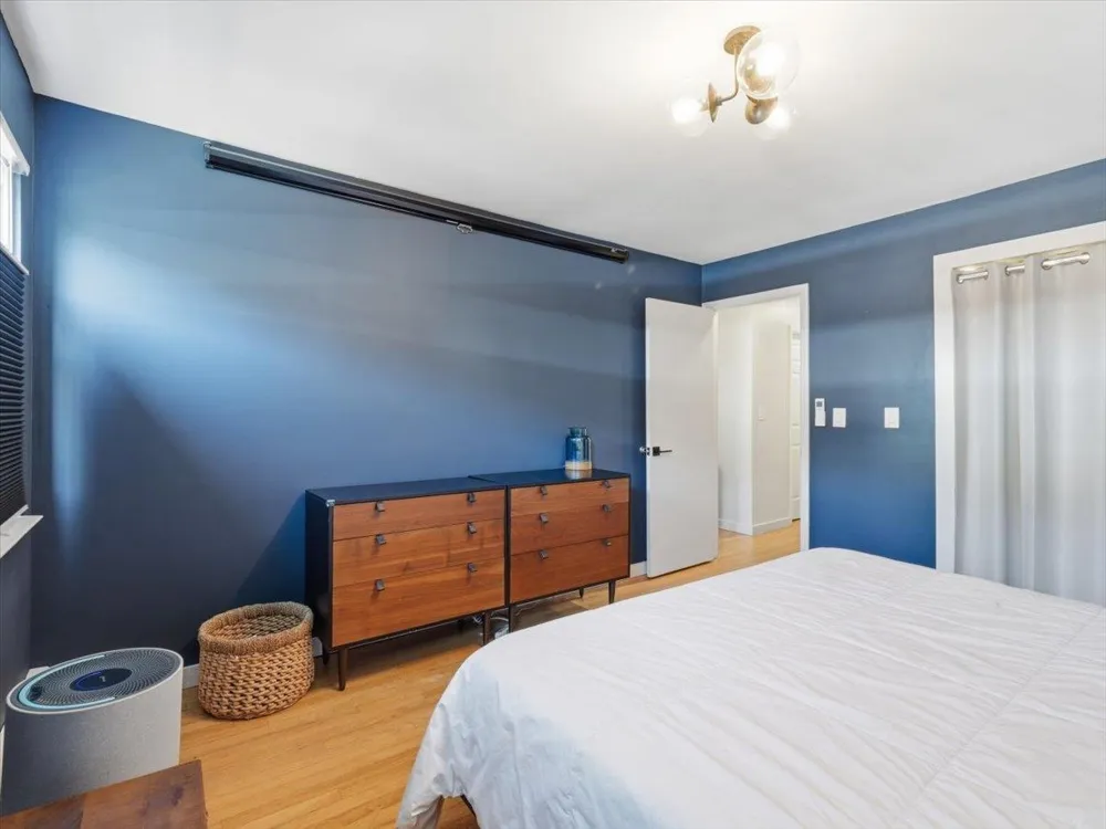 59 HAUXHURST AVE Weehawken, NJ 00786