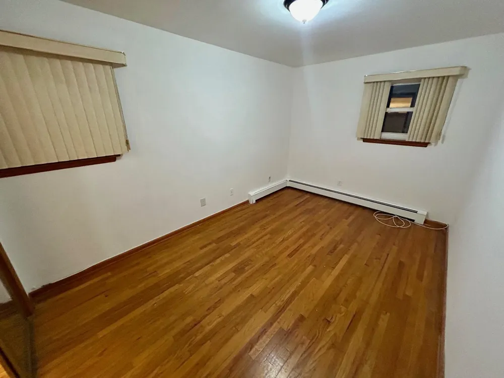4703 COTTAGE AVE North Bergen, NJ 07047