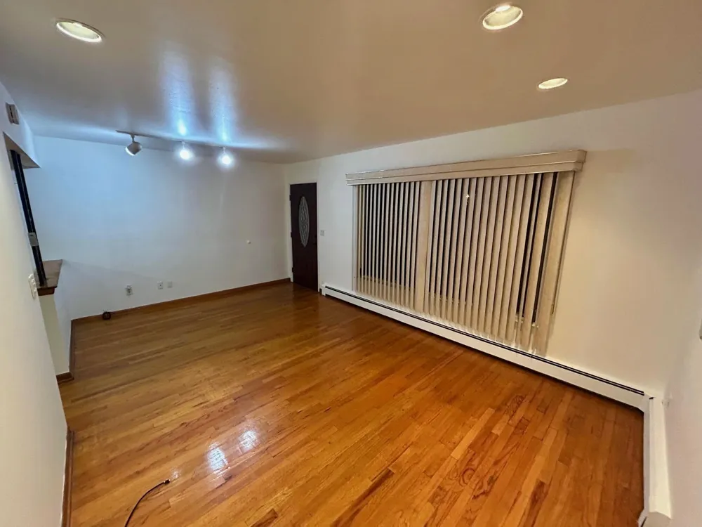 4703 COTTAGE AVE North Bergen, NJ 07047