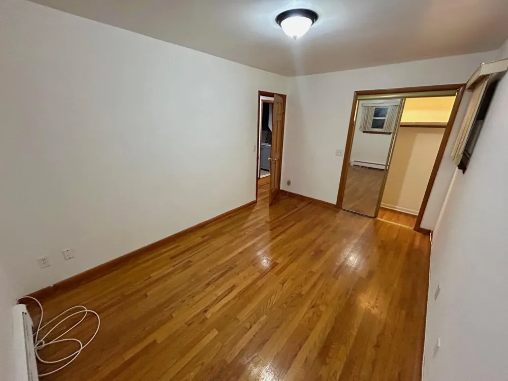 4703 COTTAGE AVE North Bergen, NJ 07047