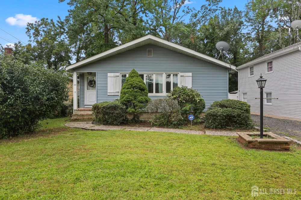 64 Berkley Avenue Colonia, NJ 07067