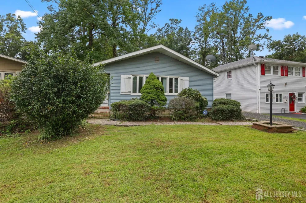 64 Berkley Avenue Colonia, NJ 07067