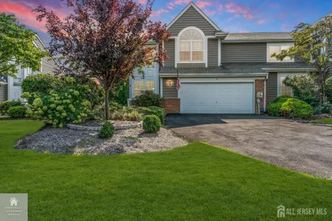 8 Pine Valley Lane