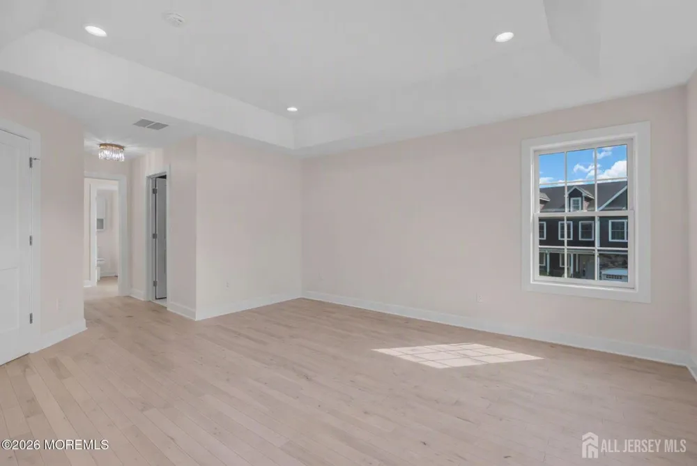 17 Kitchen Avenue Old Bridge, NJ 08857