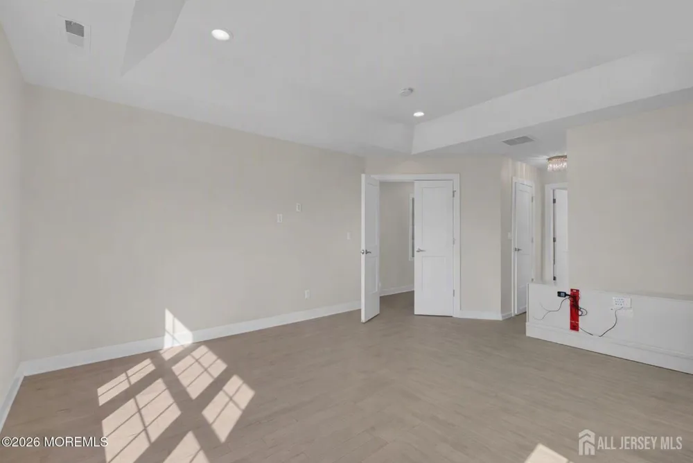 17 Kitchen Avenue Old Bridge, NJ 08857