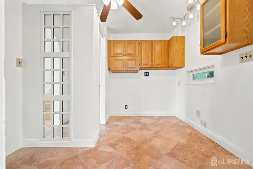 23 Vine Street Woodbridge Proper, NJ 08863