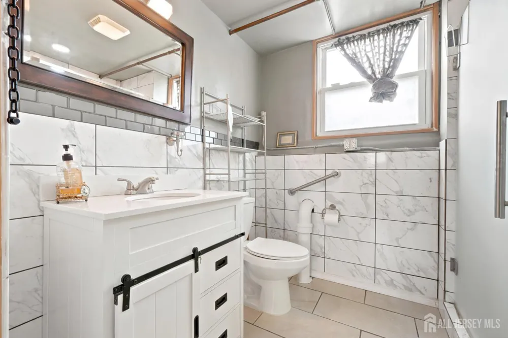 23 Vine Street Woodbridge Proper, NJ 08863