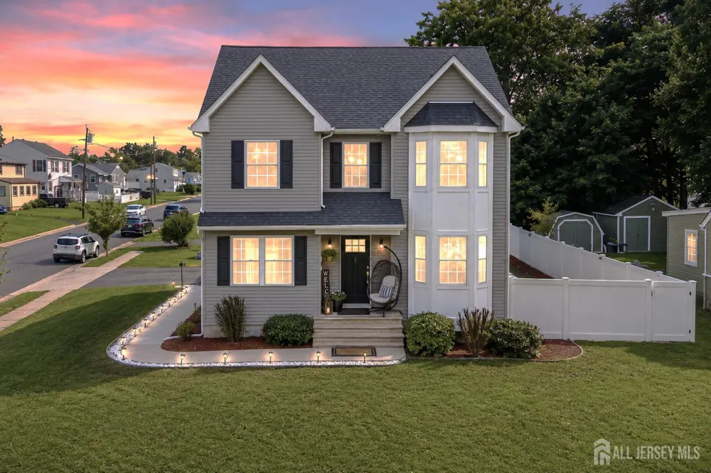 586 Dial Avenue Piscataway, NJ 08854