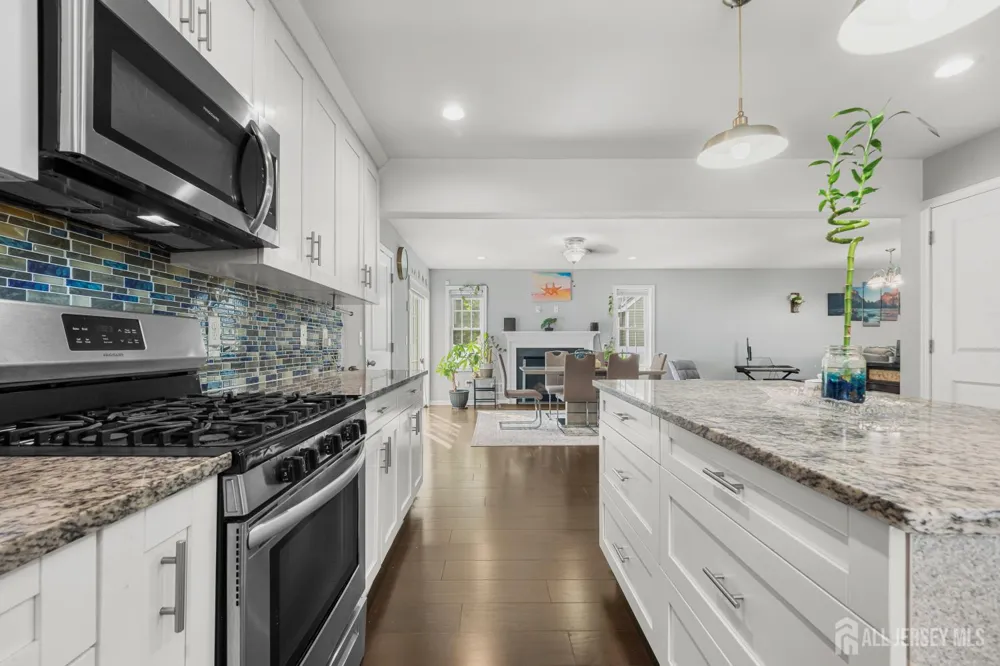 586 Dial Avenue Piscataway, NJ 08854