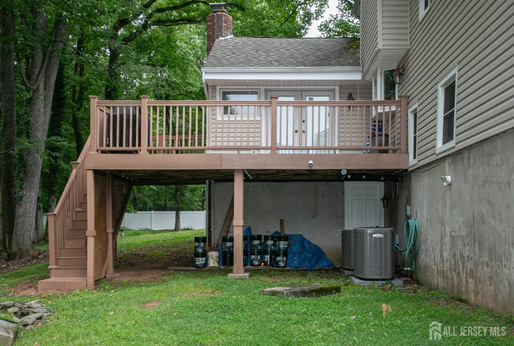 25 Huntington Road Edison, NJ 08820