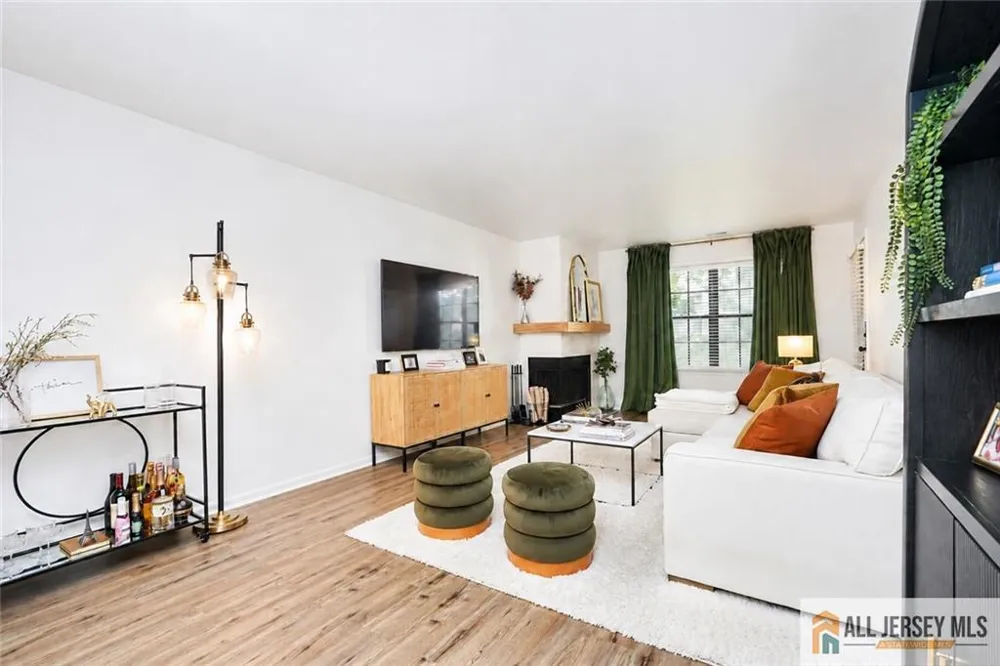 503 Chester Court Helmetta, NJ 08828
