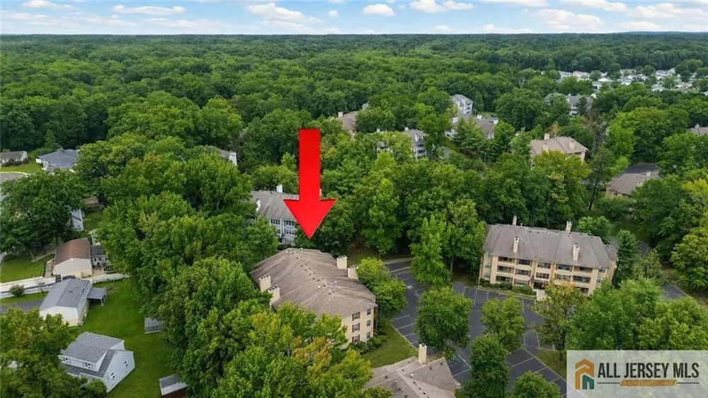 503 Chester Court Helmetta, NJ 08828