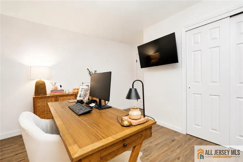 503 Chester Court Helmetta, NJ 08828