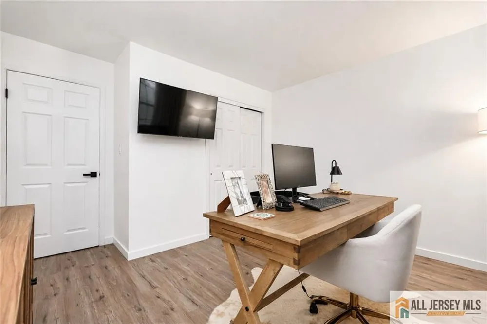 503 Chester Court Helmetta, NJ 08828