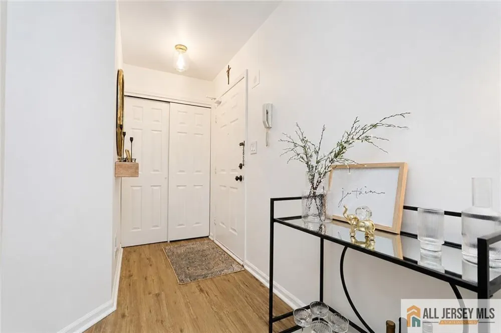 503 Chester Court Helmetta, NJ 08828
