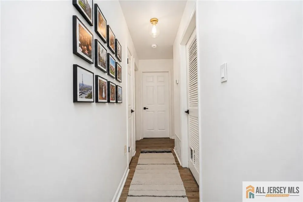 503 Chester Court Helmetta, NJ 08828