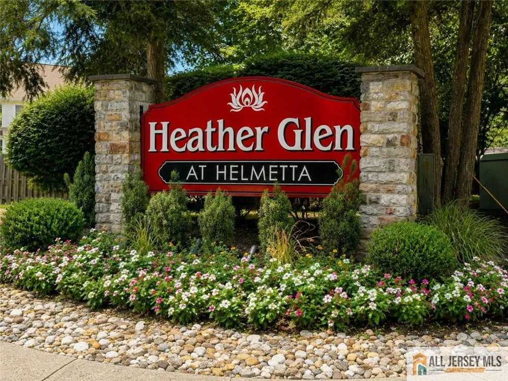 503 Chester Court Helmetta, NJ 08828