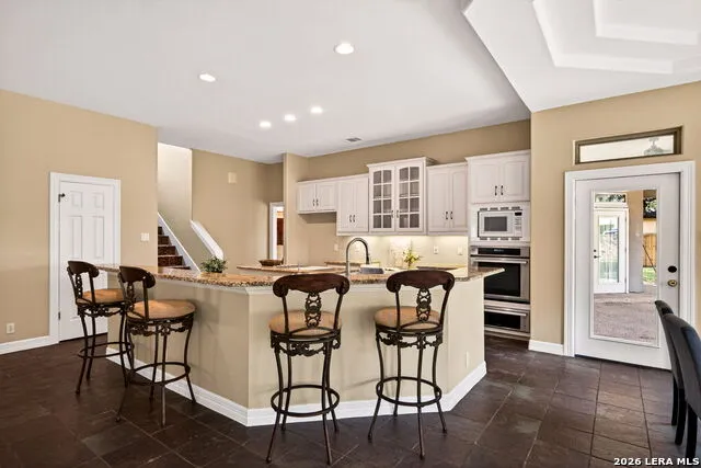 31 Royal Waters Dr San Antonio, TX 78248