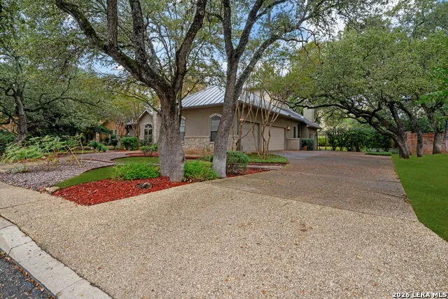 31 Royal Waters Dr San Antonio, TX 78248