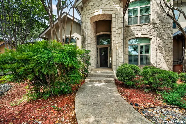 31 Royal Waters Dr San Antonio, TX 78248