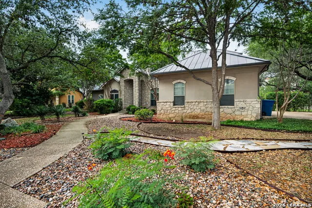 31 Royal Waters Dr San Antonio, TX 78248