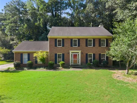 2575 Fairview Lane