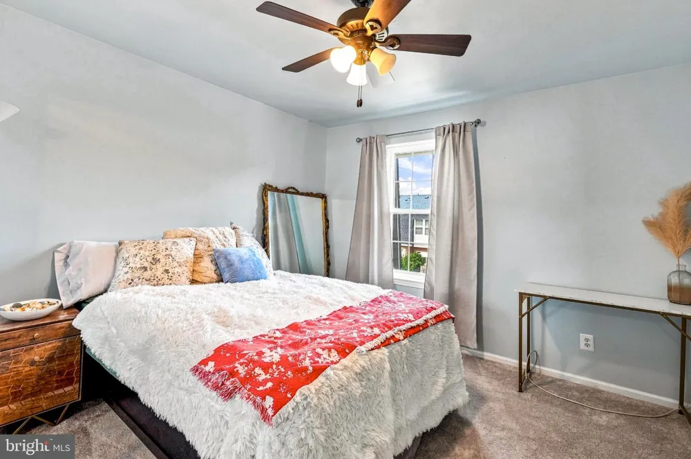 2174 HARBOUR DRIVE #BUILDING 34 Palmyra, NJ 08065