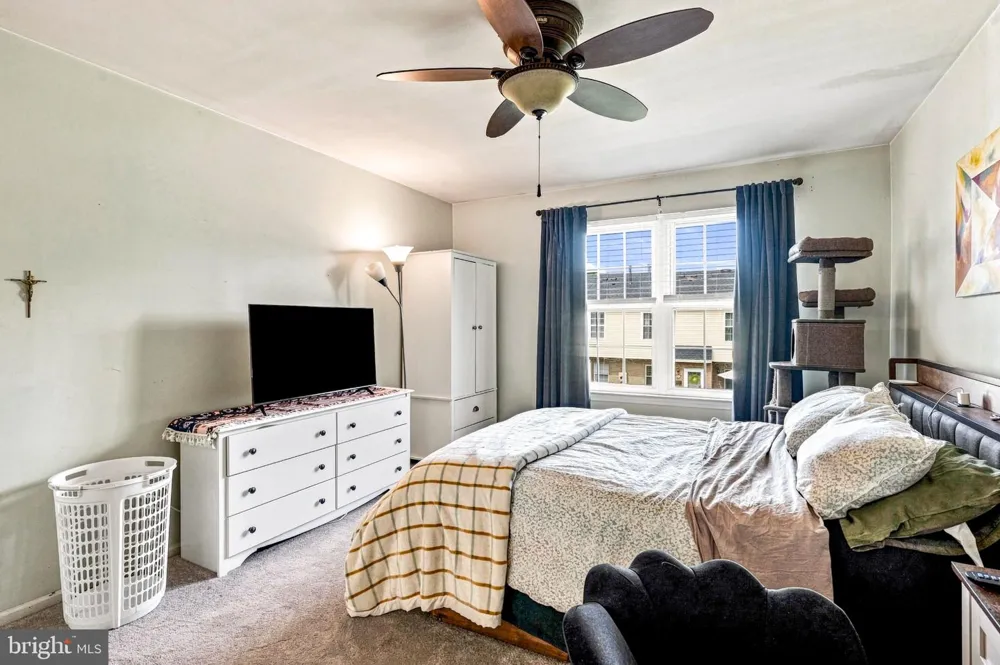 2174 HARBOUR DRIVE #BUILDING 34 Palmyra, NJ 08065
