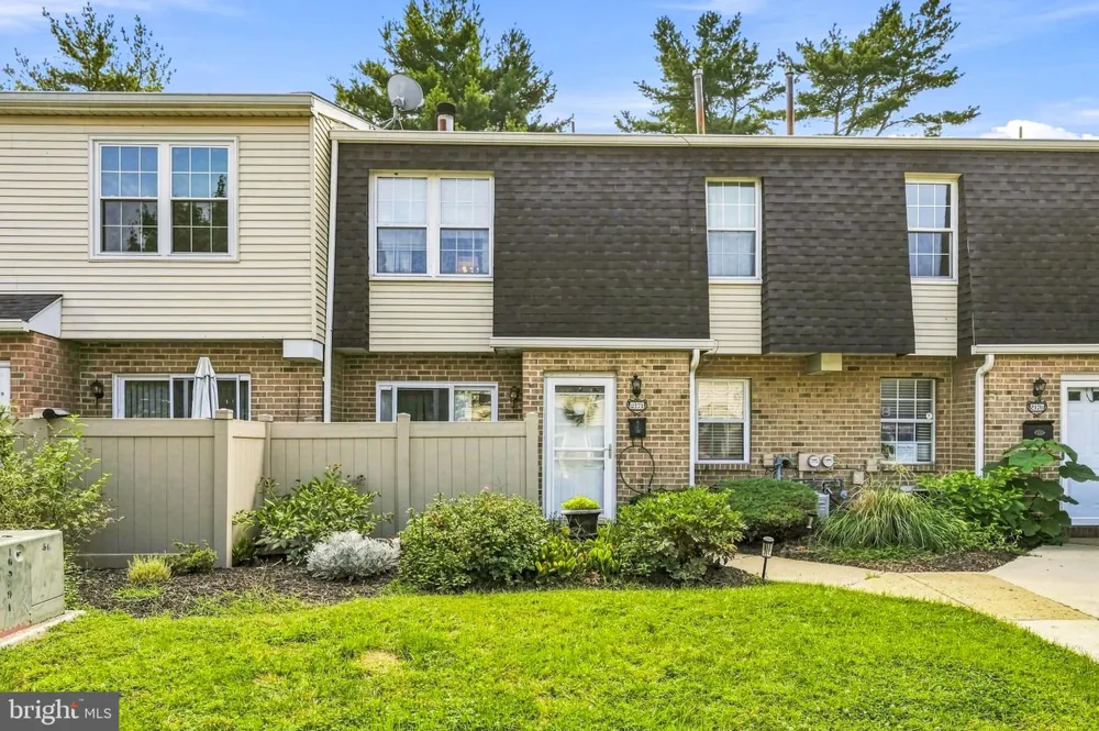 2174 HARBOUR DRIVE #BUILDING 34 Palmyra, NJ 08065