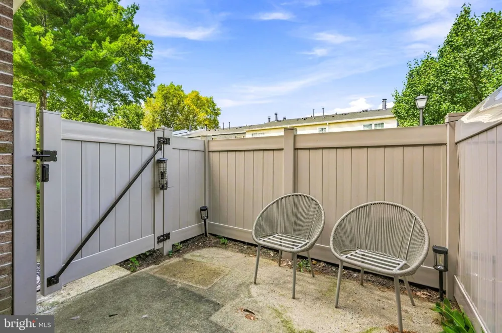 2174 HARBOUR DRIVE #BUILDING 34 Palmyra, NJ 08065