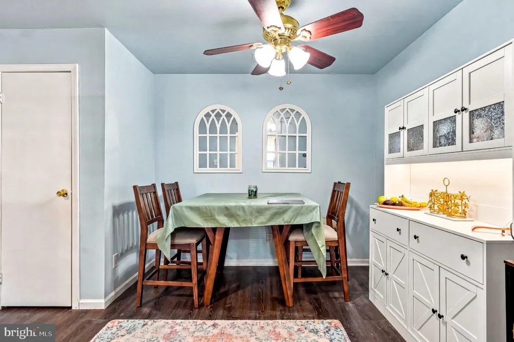 2174 HARBOUR DRIVE #BUILDING 34 Palmyra, NJ 08065