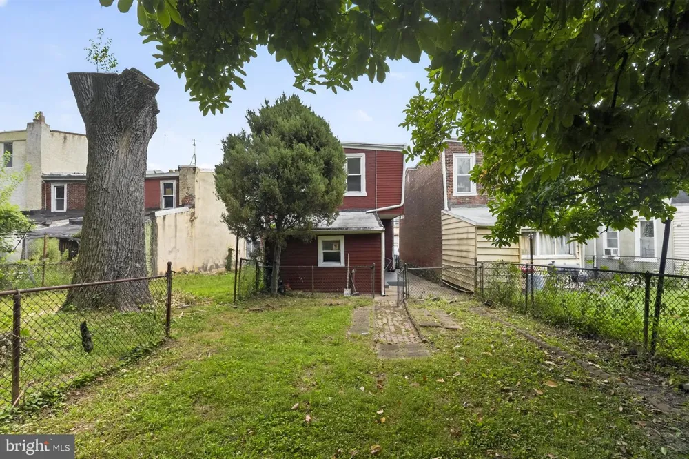 73 E GARFIELD STREET Philadelphia, PA 19144