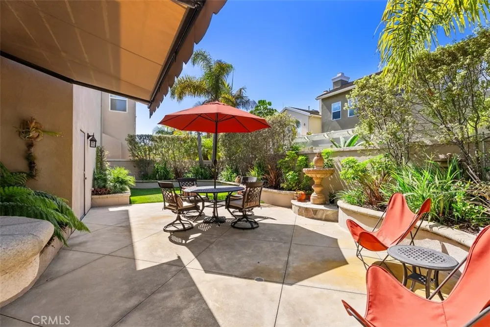 6572 Feather Huntington Beach, CA 92648