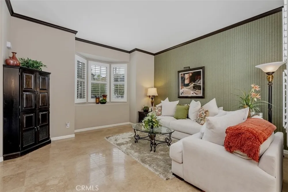 6572 Feather Huntington Beach, CA 92648