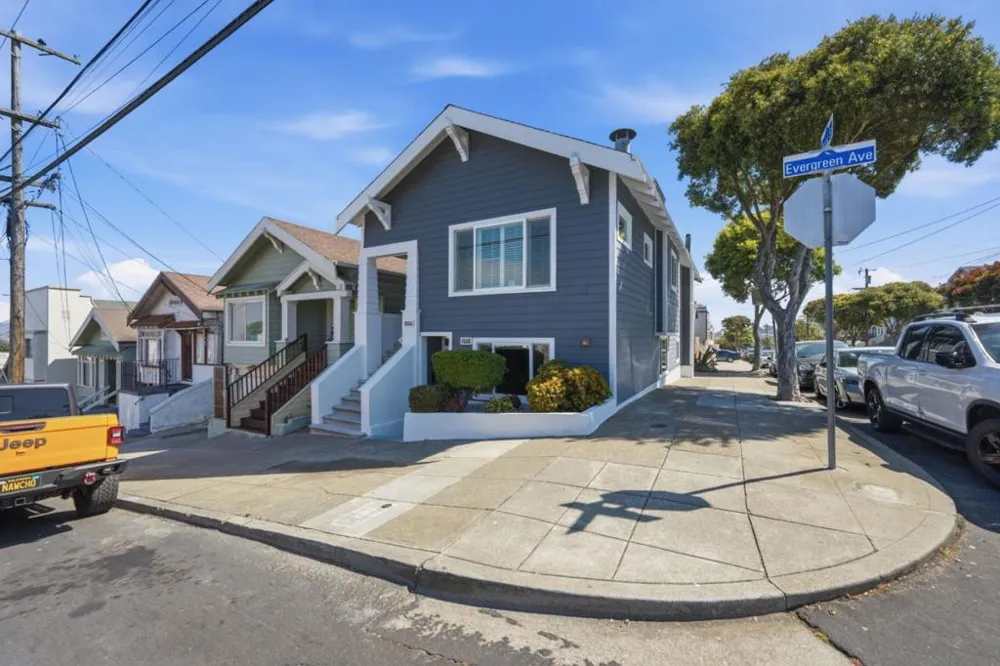 499 Evergreen Avenue Daly City, CA 94014