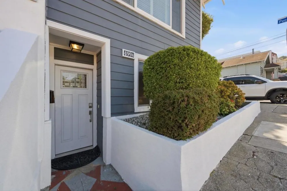 499 Evergreen Avenue Daly City, CA 94014