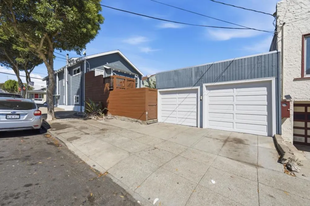 499 Evergreen Avenue Daly City, CA 94014