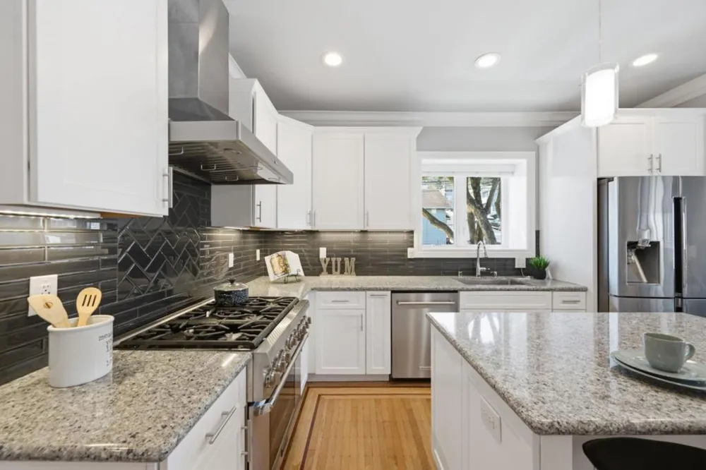 499 Evergreen Avenue Daly City, CA 94014