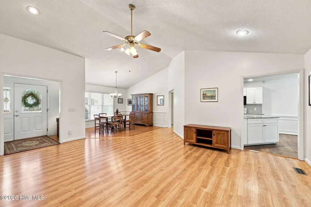 137 Winsford Circle West End, NC 27376