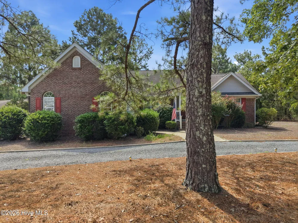 137 Winsford Circle West End, NC 27376