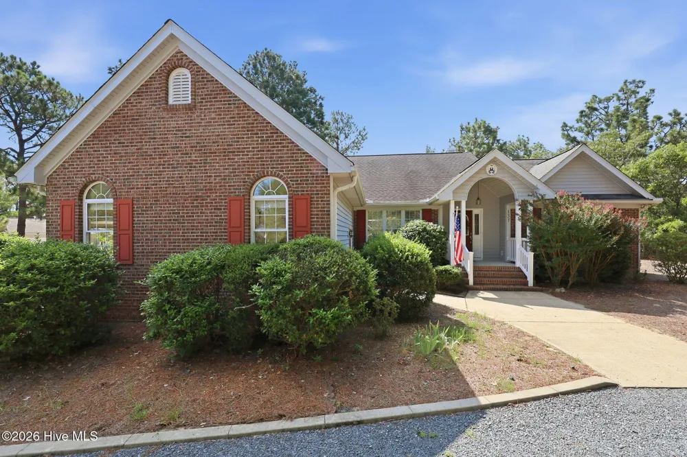 137 Winsford Circle West End, NC 27376
