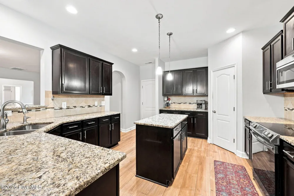 108 Katydid Court Hampstead, NC 28443
