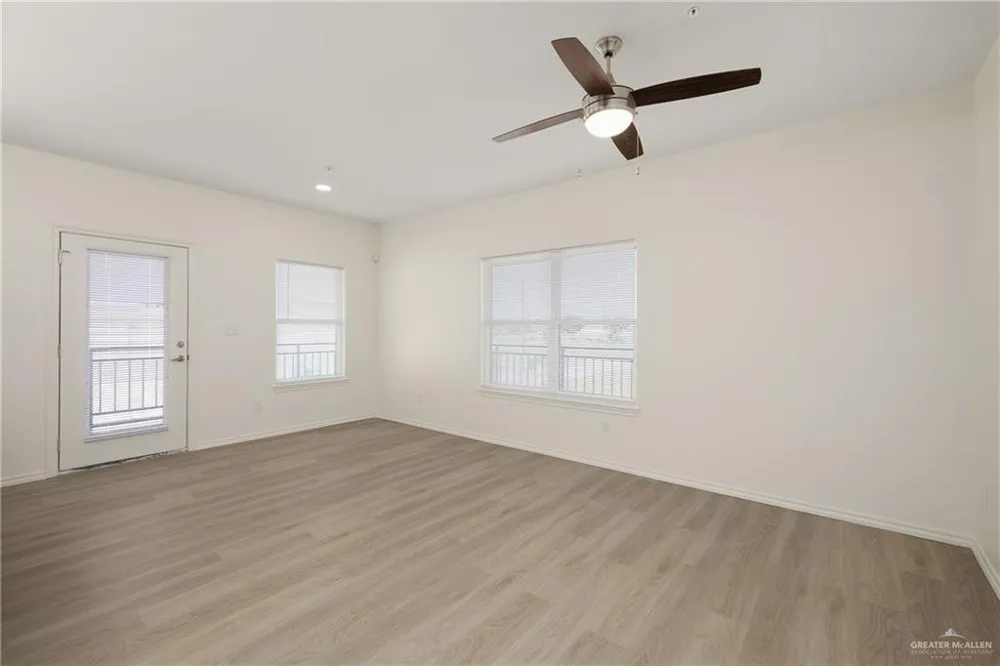 400 S State Highway 336 #6101 Edinburg, TX 78539