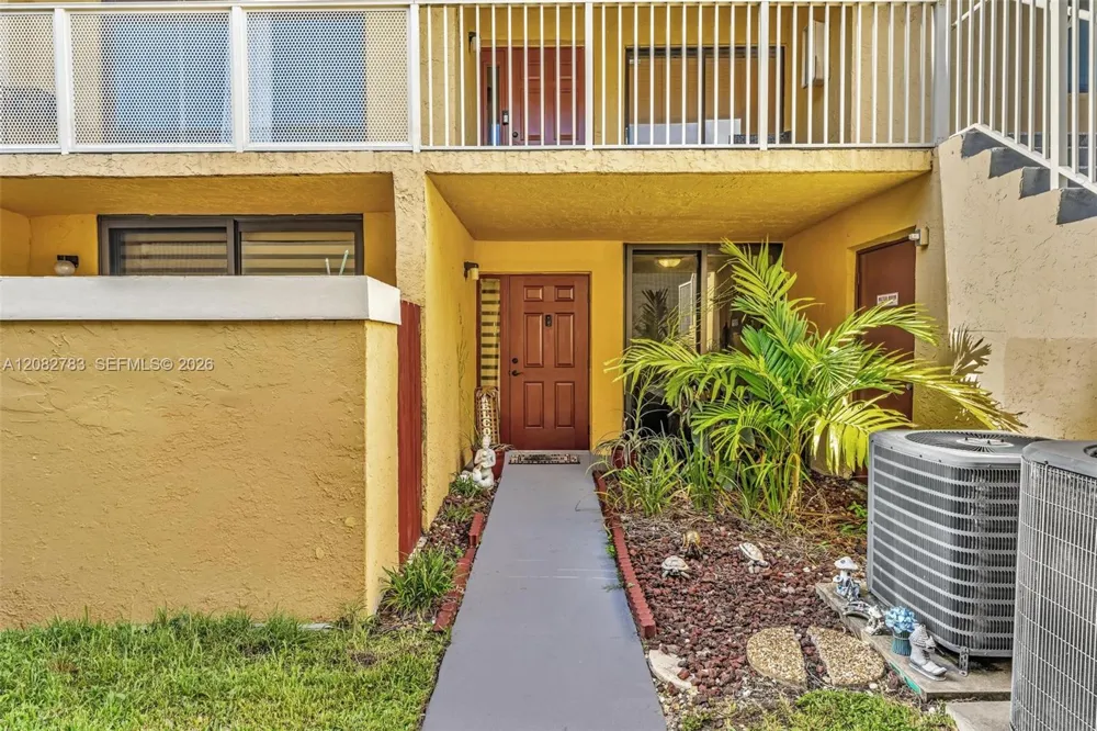 450 NW 214th St #102-16 Miami Gardens, FL 33169