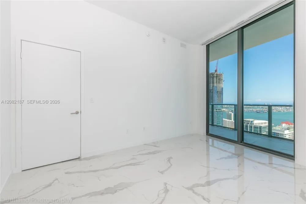 1300 S Miami Ave #PH5101 Miami, FL 33130