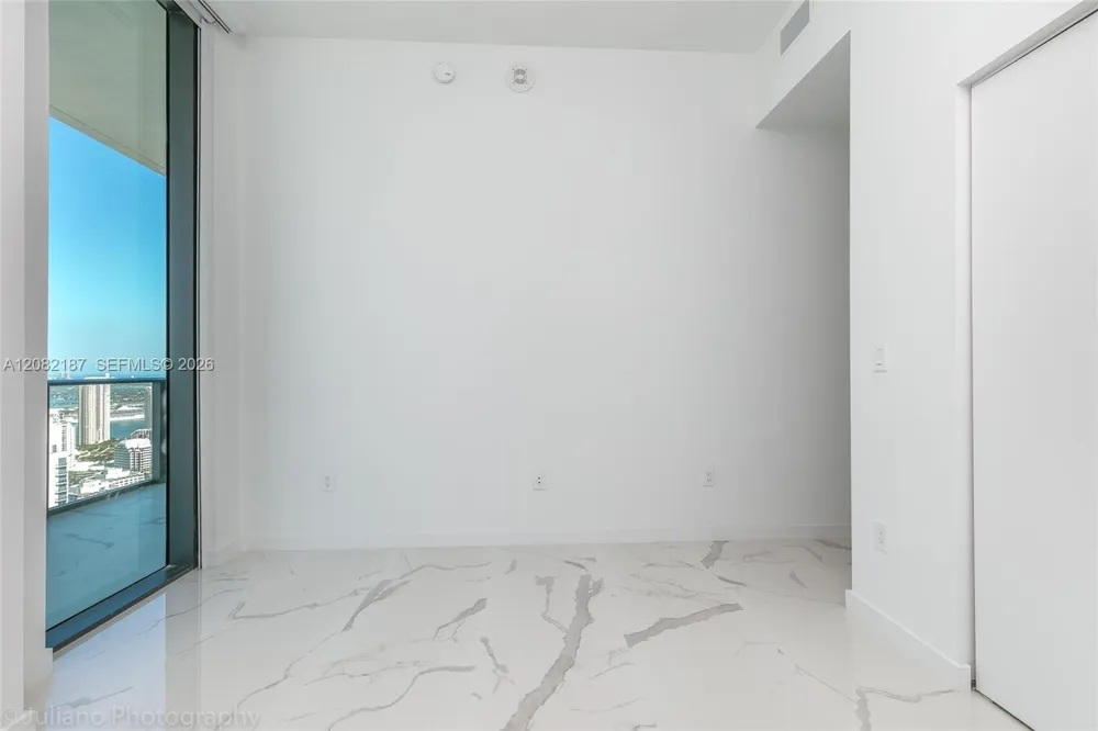 1300 S Miami Ave #PH5101 Miami, FL 33130