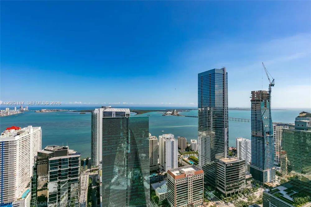 1300 S Miami Ave #PH5101 Miami, FL 33130