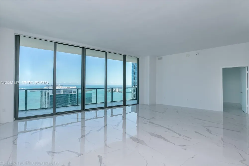1300 S Miami Ave #PH5101 Miami, FL 33130