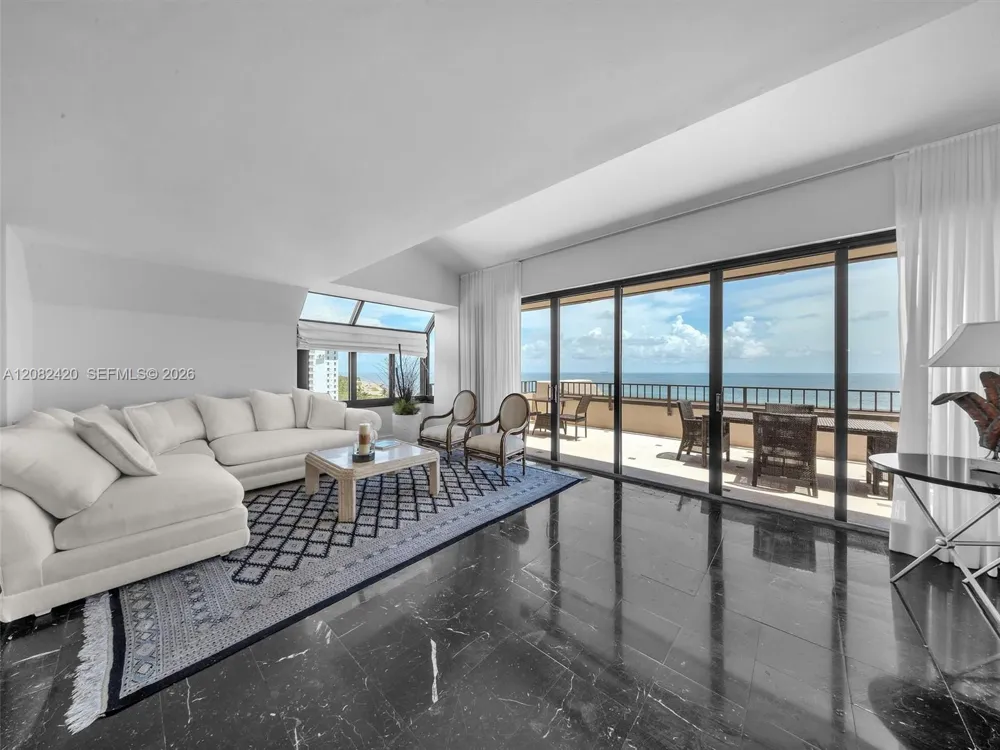 Address Not Shown Key Biscayne, FL 33149