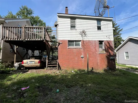 38 Midland Drive